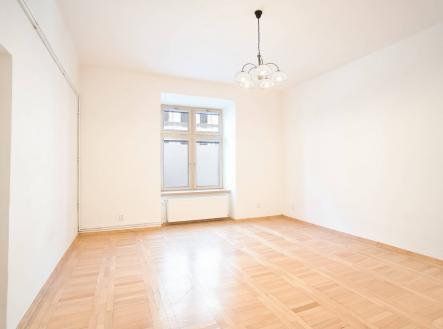 Pronájem kanceláře, 75 m²