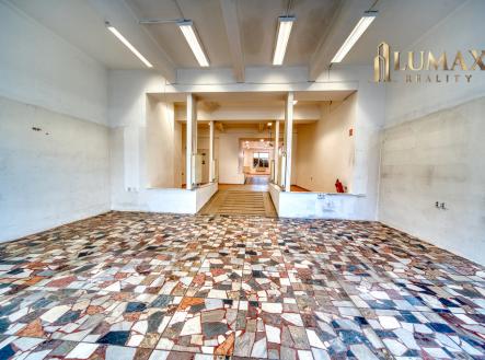 Pronájem obchodní prostory, 250 m²