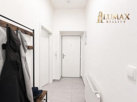 Pronájem bytu, 1+1, 49 m²