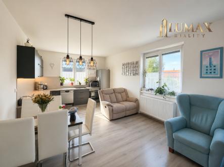 Pronájem bytu, 4+kk, 98 m²