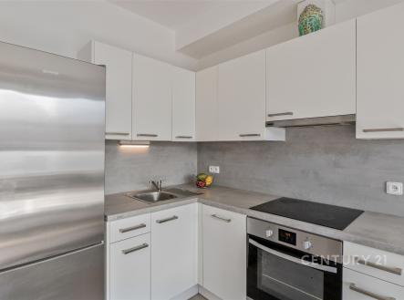 Pronájem bytu, 1+kk, 3 467 m²