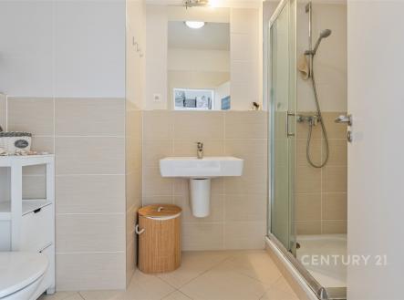 Pronájem bytu, 1+kk, 3 467 m²