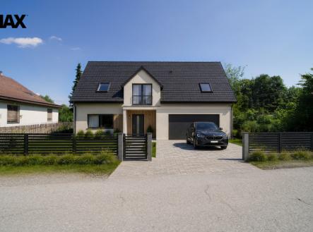 Prodej pozemku pro bydlení, 823 m²
