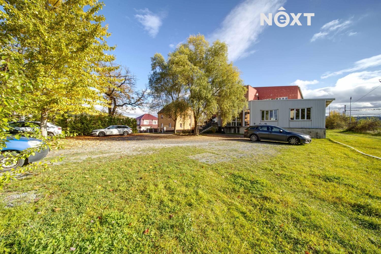 Pronájem komerční Kanceláře, 121㎡