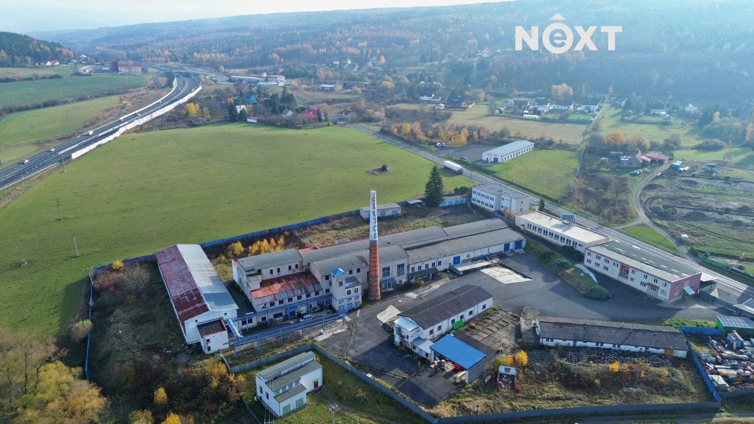 Pronájem komerční Sklady, 4 384㎡