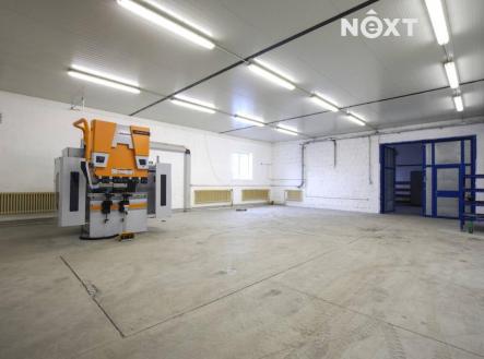 Pronájem komerčního objektu, sklad, 2 000 m²