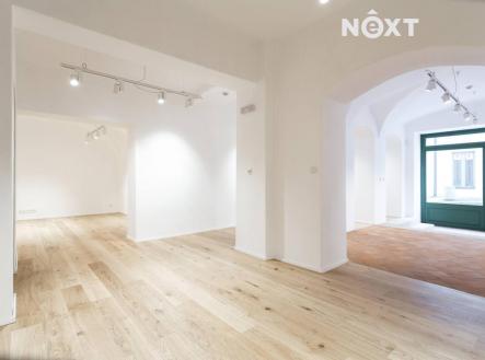 Pronájem komerčního objektu, obchodní centrum, 251 m²