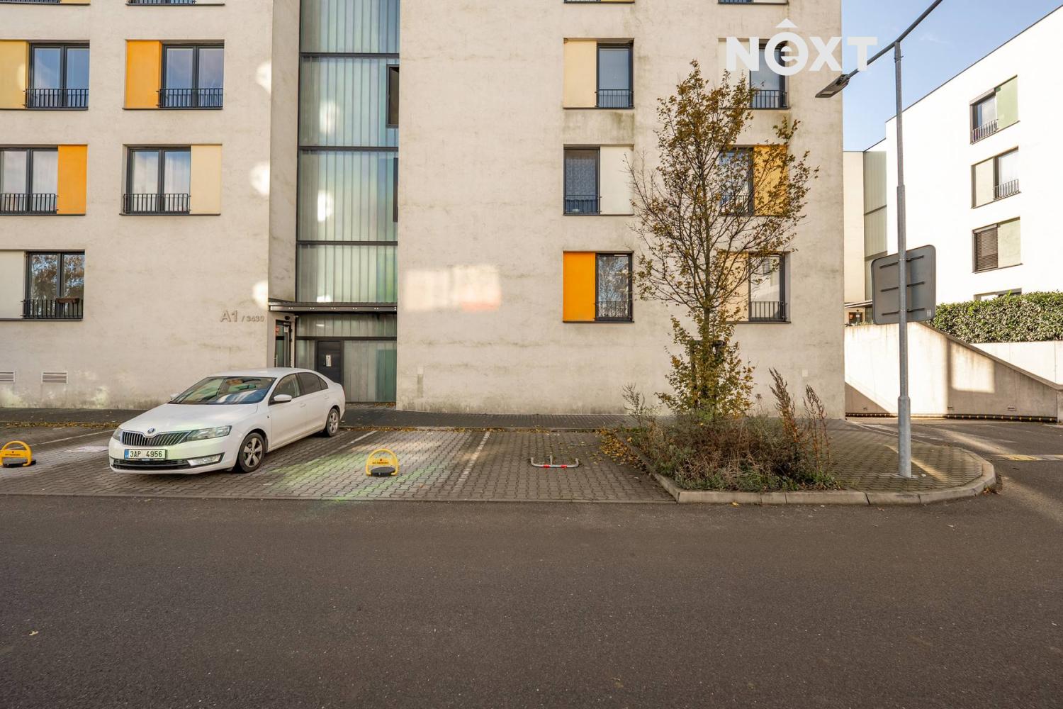 Prodej ostatní Garážové stání, 13㎡