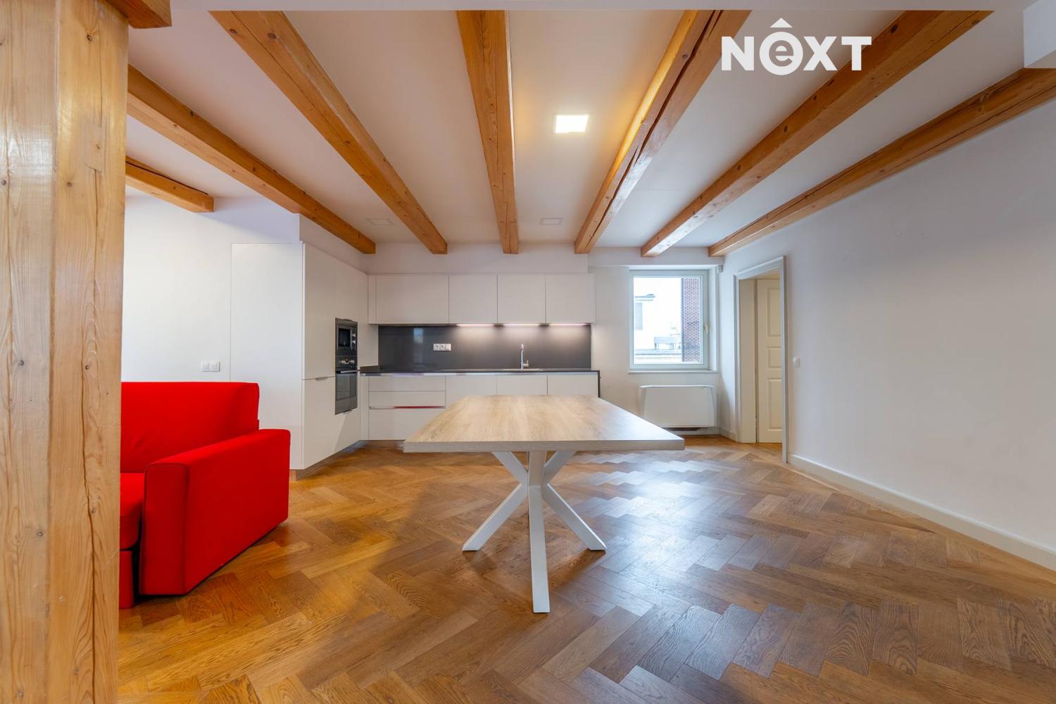 Pronájem byt 3+kk, 200㎡