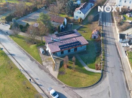 Pronájem komerčního objektu, obchodní centrum, 579 m²