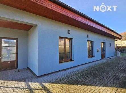 Pronájem komerčního objektu, obchodní centrum, 579 m²