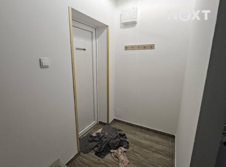 Pronájem bytu, 1+kk, 40 m²