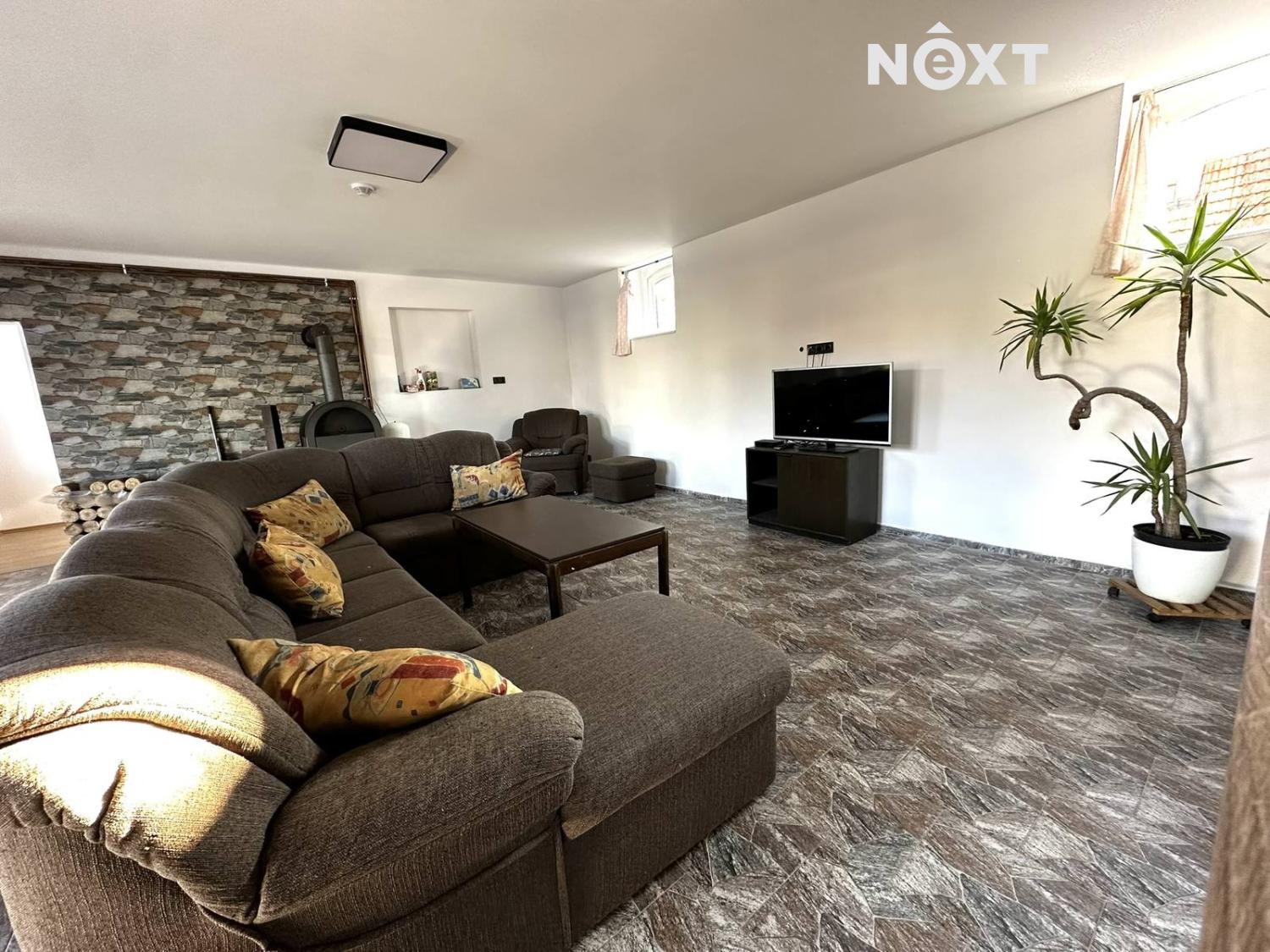 Pronájem byt 4+kk, 120㎡