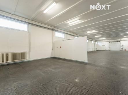 Pronájem komerčního objektu, sklad, 963 m²