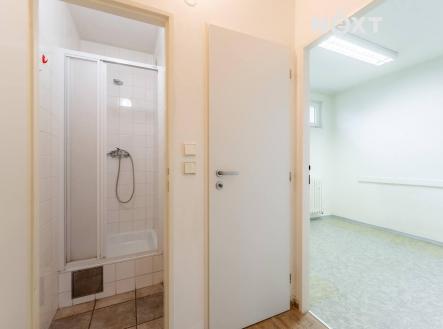 Pronájem kanceláře, 175 m²