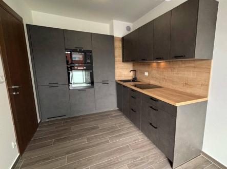 Pronájem bytu, 2+kk, 57 m²