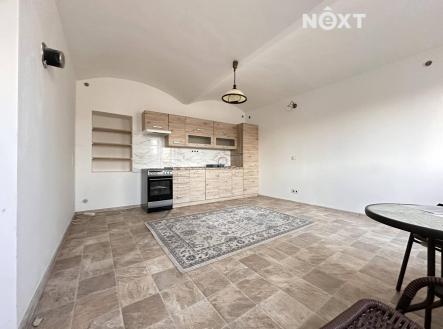 Pronájem bytu, 3+kk, 85 m²