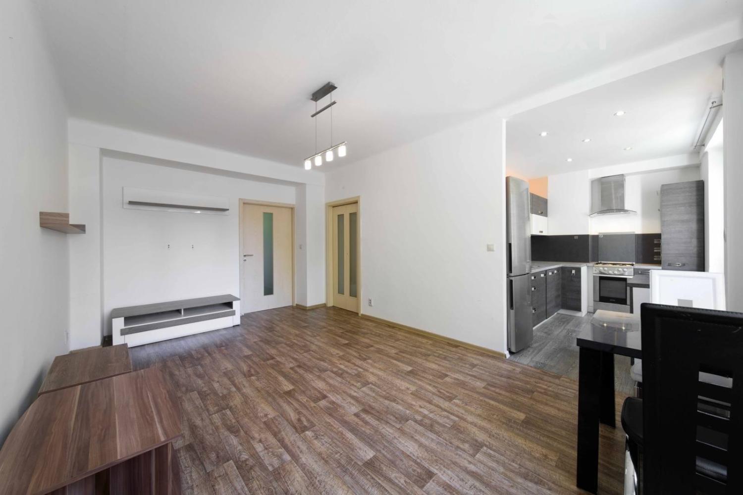 Pronájem byt 2+kk, 55㎡