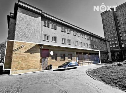 Prodej komerčního objektu, obchodní centrum, 300 m²