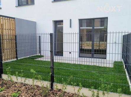 Pronájem bytu, 1+kk, 33 m²