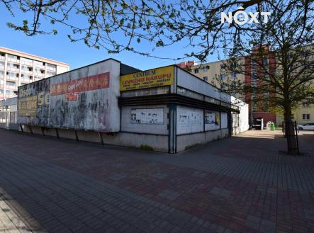 Pronájem komerčního objektu, obchodní centrum, 540 m²