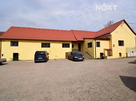 Prodej komerčního objektu, sklad, 3 791 m²