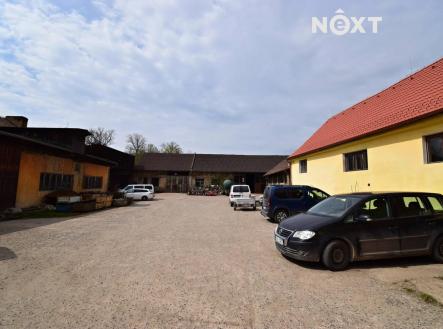 Prodej komerčního objektu, sklad, 3 791 m²