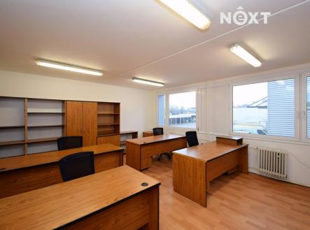 Pronájem kanceláře, 163 m²