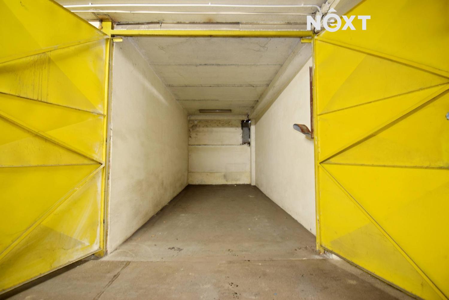 Pronájem ostatní Garáž, 18㎡