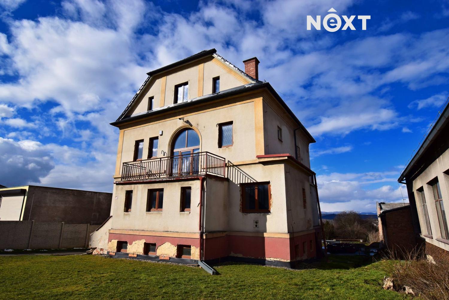 Prodej komerční Činžovní dům, 400㎡