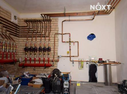 Prodej komerčního objektu, jiný, 1 627 m²