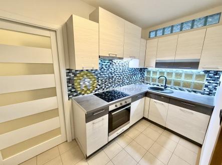 Pronájem bytu, 3+kk, 58 m² obrázek