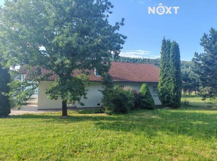 Pronájem domu/vily, 180 m²