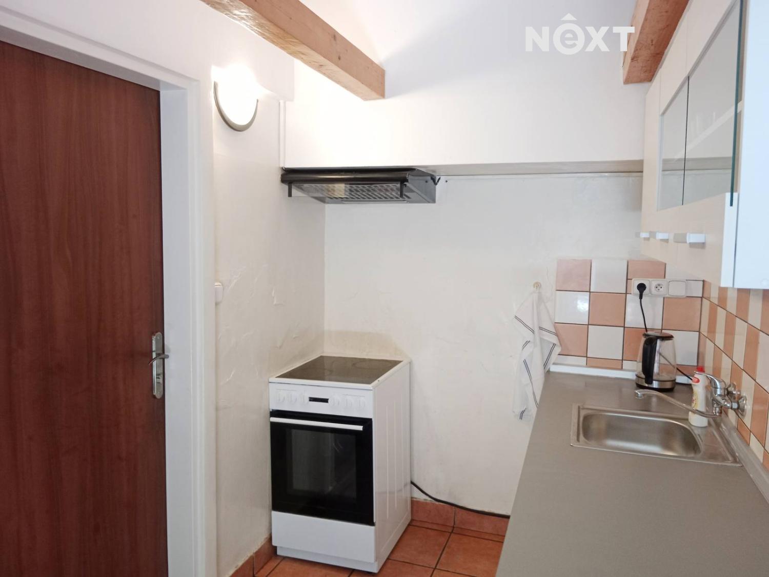 Pronájem byt 2+kk, 45㎡