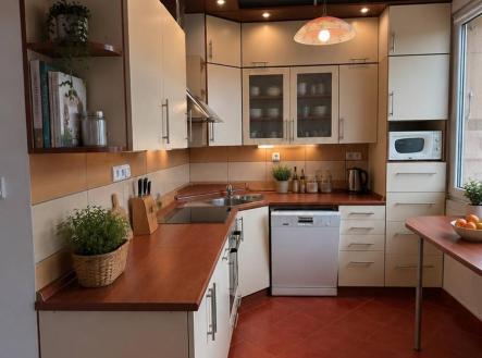 Prodej bytu, 4+1, 85 m²