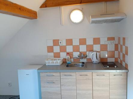 Pronájem bytu, 1+kk, 24 m²