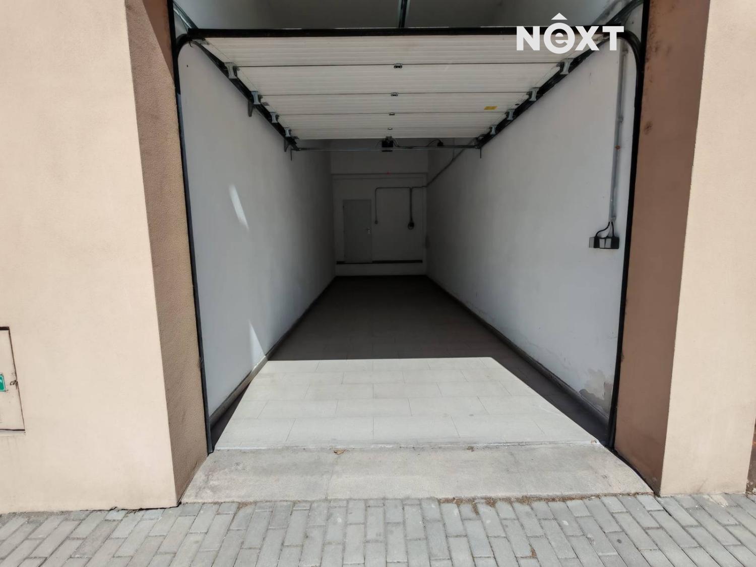 Pronájem ostatní Garáž, 24㎡