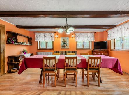 Prodej - dům/vila, 349 m²