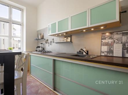 Pronájem bytu, 2+1, 90 m² obrázek