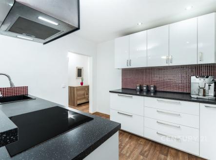 Prodej bytu, 3+1, 77 m²