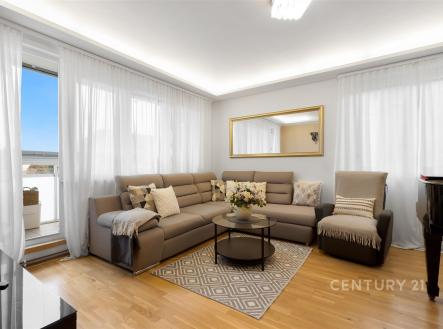 Prodej bytu, 4+1, 104 m²