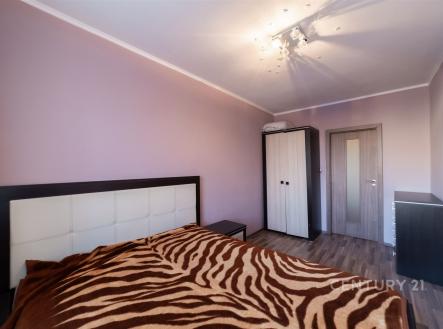 Pronájem bytu, 3+1, 76 m²