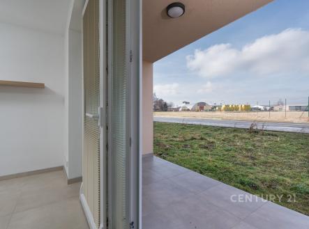 Pronájem bytu, 3+kk, 70 m²