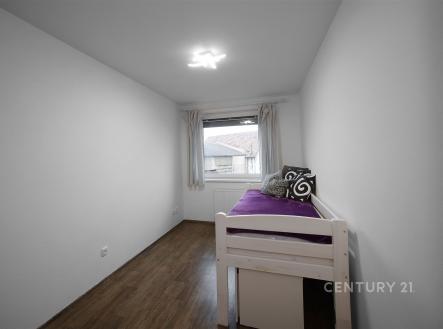 Pronájem bytu, 4+kk, 82 m²