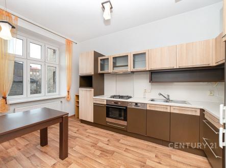 Pronájem bytu, 2+1, 93 m²