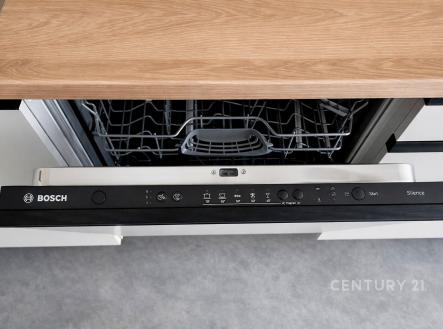 Pronájem bytu, 2+kk, 61 m²