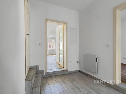 Pronájem bytu, 3+kk, 76 m²