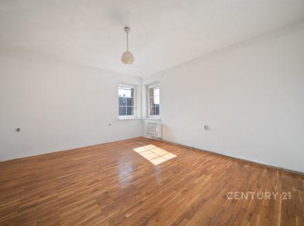 Prodej bytu, 2+1, 90 m²