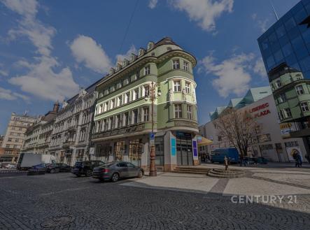 Pronájem kanceláře, 140 m²