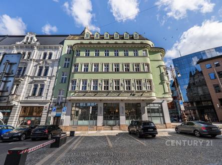 Pronájem kanceláře, 140 m²